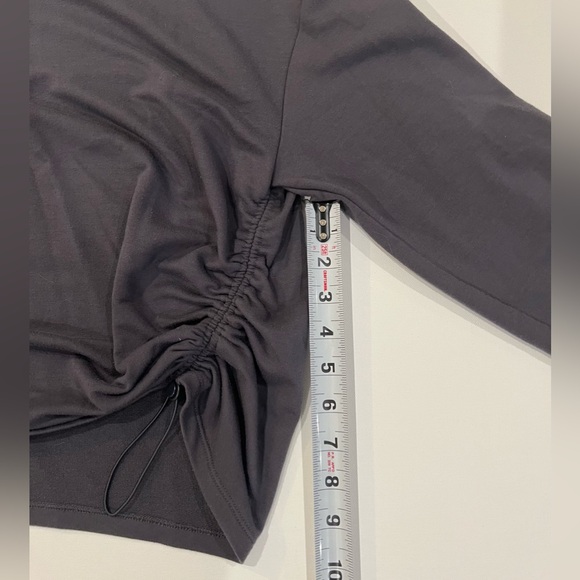 Sincerely Jules Drawstring Ruched Sides Crewneck Grey Large Sweater - Picture 7 of 12